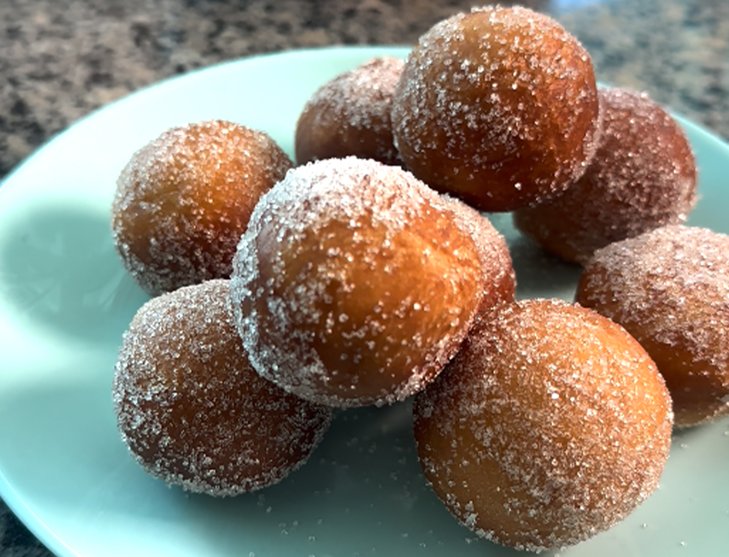 Buñuelos azucarados